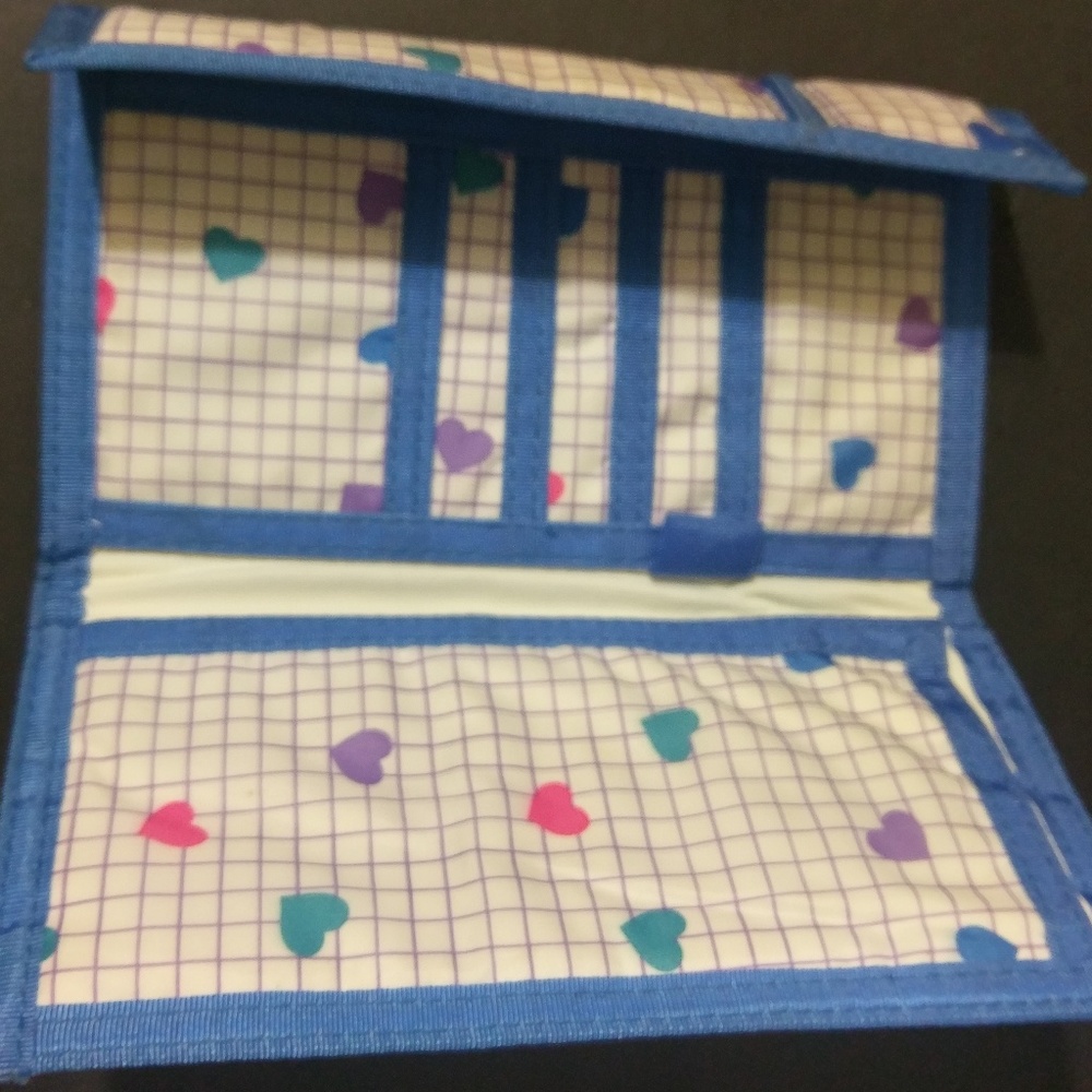 Women's Vinyl Wallet - Hook & Loop - Blue & White